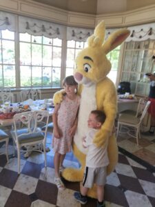 Meeting Tigger & rabbit at plaza gardens