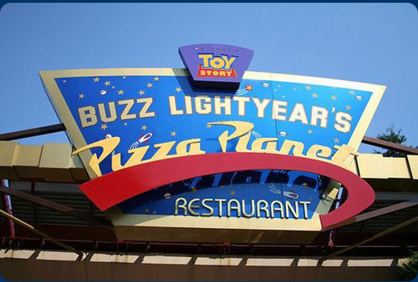 Buzz Lightyears Pizza Planet