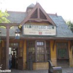 Frontierland Railroad Station